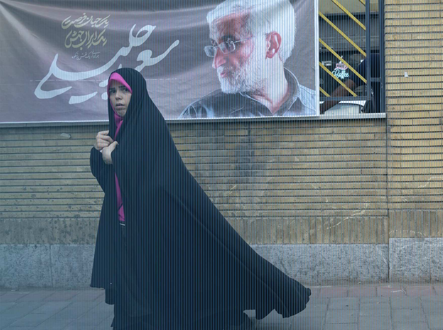 Women Who Cross Iran's Invisible Borders