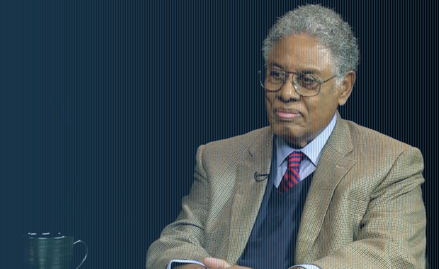 Portrait photo of Thomas Sowell
